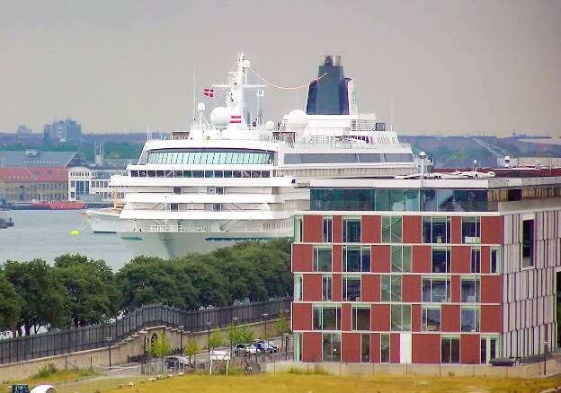 Crystal Symphony von Crystal Cruises in Kopenhagen (Dänemark)