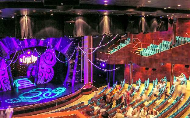 Norwegian Jewel - Stardust Theater