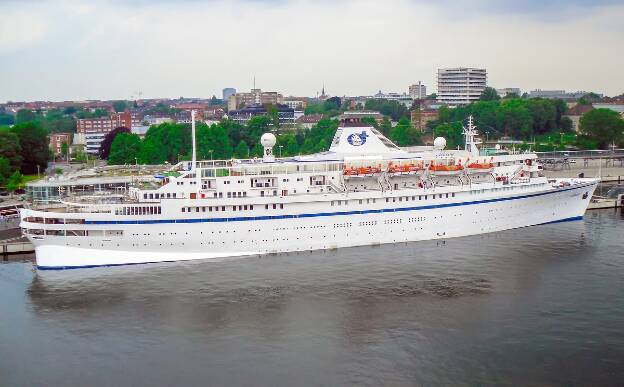 Athena von Classic International Cruises in Kiel (Deutschland)