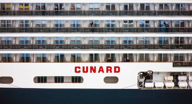 Queen Elizabeth von Cunard Line in Venedig (Italien)