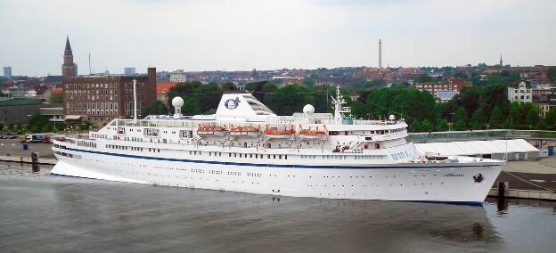 Athena von Classic International Cruises in Kiel (Deutschland)