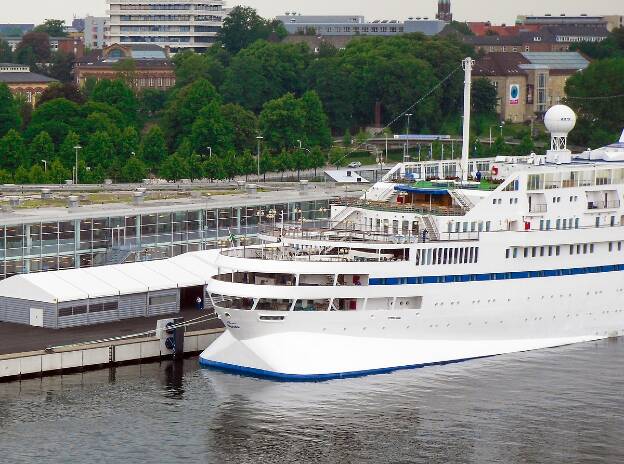 Athena von Classic International Cruises in Kiel (Deutschland)